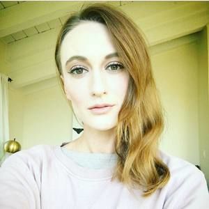 Meet your Posher, Caitlin